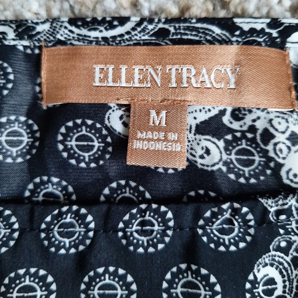 Ellen Tracy - Gorgeous black and white fluid tunic for women  - Size: M - Picture 7 of 14